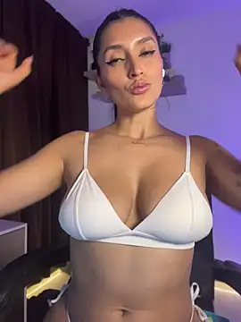 צ'אט XXX בשידור חי של ANABOONCE_