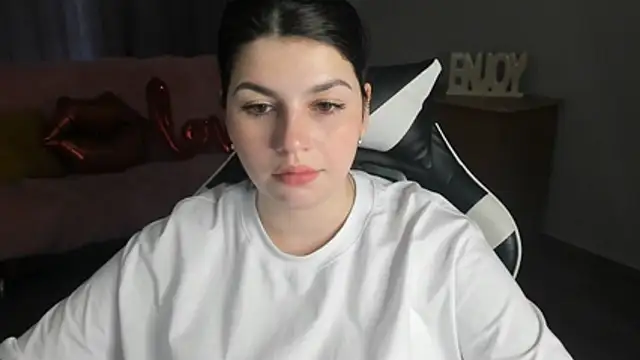 Chat XXX ao vivo de KisaModel