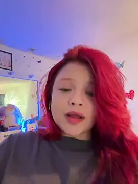 צ'אט XXX בשידור חי של barbiee_doll1