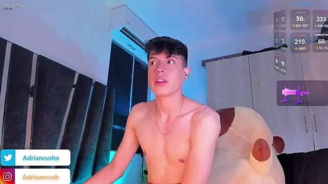 Chatroom XXX en direct de AdrianRushx