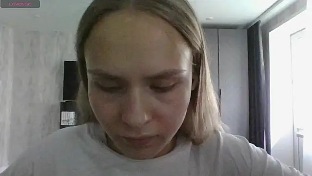 צ'אט XXX בשידור חי של Annie_Cohn