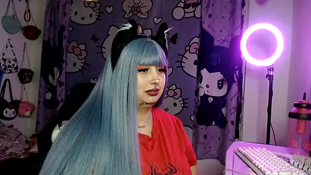 צ'אט XXX בשידור חי של lussyevans24