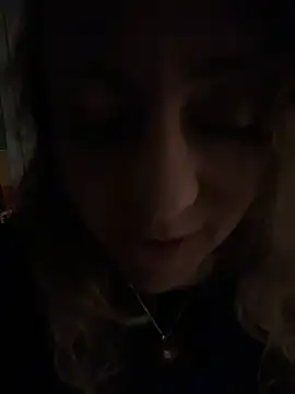sage_love Adlı Modelin Canlı XXX Sohbeti