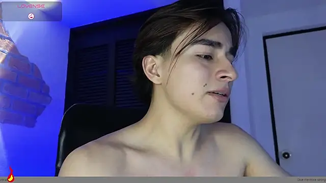 Connorr_01 Live XXX-Chat