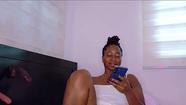 MistreesMay18's Live XXX Chat
