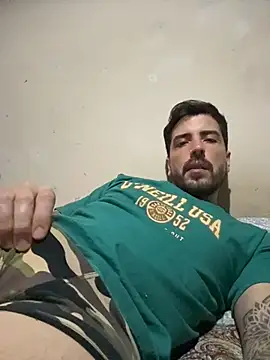 Elcomandantebsas Live XXX-Chat