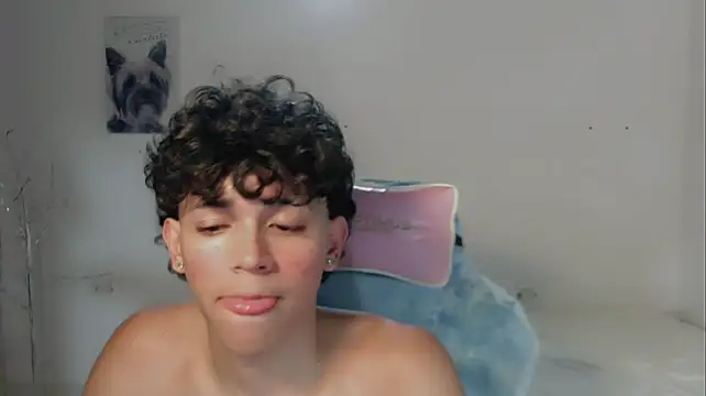 FUNNY_DICK_ Adlı Modelin Canlı XXX Sohbeti