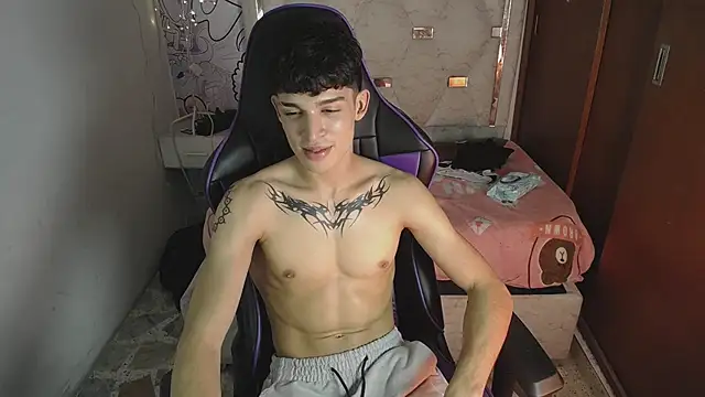 Liom_Gym live XXX chat