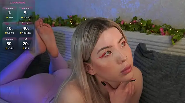 LindaThackerr লাইভ XXX চ্যাট