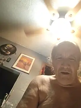 Letsdoit69n XXX чат на живо