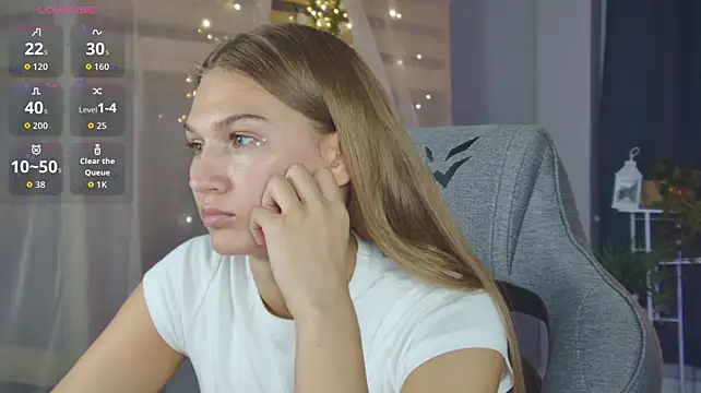 Sweet_Emilya: онлайн-секс-чат
