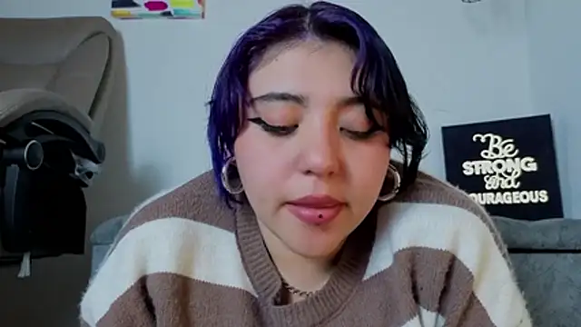Chat XXX en directo de Blueberry_gothic