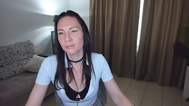 IngaRain Chat XXX in diretta