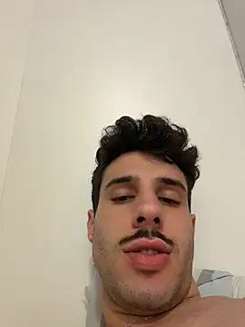 Онлайн чат XXX slaamdopee