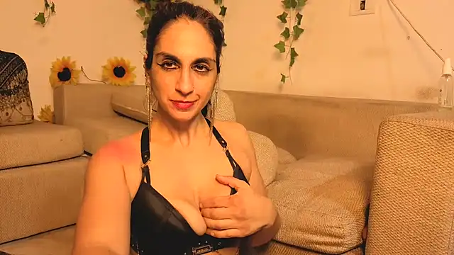 Bellydancerhot 现场XXX聊天