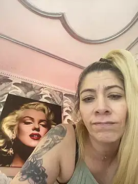 viktoria_davis_'s Live XXX Chat
