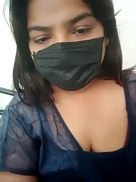 SanaStar's Live XXX Chat