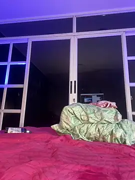 loladupont Adlı Modelin Canlı XXX Sohbeti