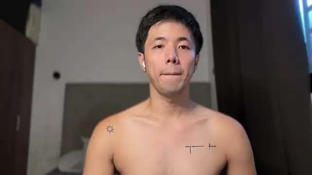 Addictiveboi 现场XXX聊天