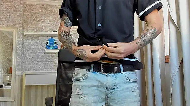 Chatroom XXX en direct de JonahShaw