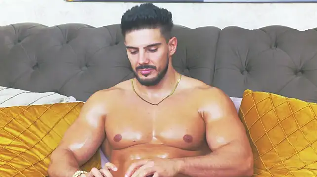 DustinKeent Adlı Modelin Canlı XXX Sohbeti