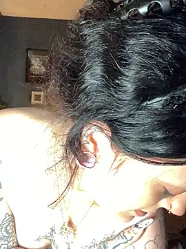 Pinkgothbunnie live XXX chat