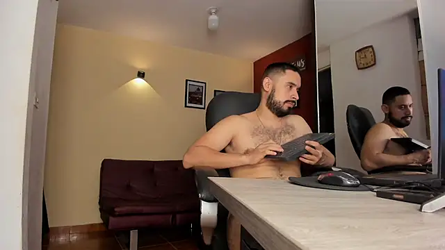 צ'אט XXX בשידור חי של thesexlawyerx
