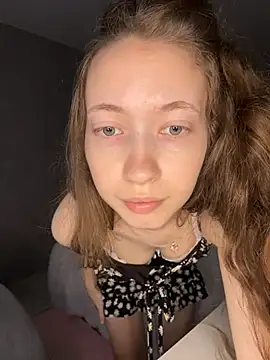 Emily_Mur_ Chat XXX in diretta