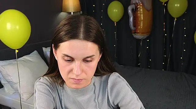 Онлайн чат XXX Alison_Bell