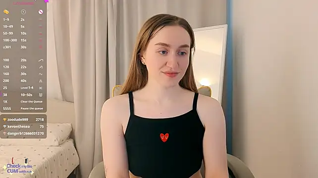 צ'אט XXX בשידור חי של mowalova