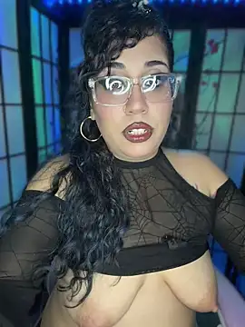 SakuraX24's Live XXX Chat