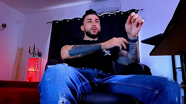 MightyAaron66 라이브 XXX 채팅