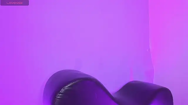 WhyNotDestroyのライブXXXチャット