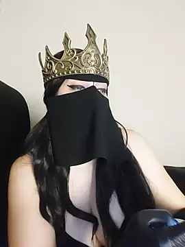 Milf-lolo Adlı Modelin Canlı XXX Sohbeti
