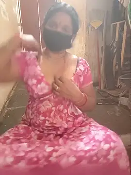 Love_Is_a_Life143 XXX чат на живо