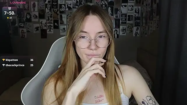 littlevildevil Adlı Modelin Canlı XXX Sohbeti
