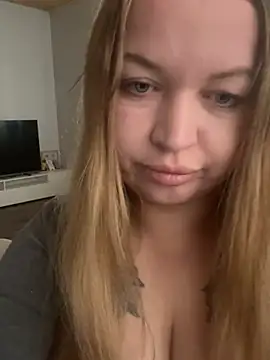 Velordaaan Live XXX chat