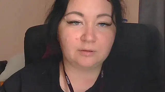 XXX chat uživo modela Medjik_lool