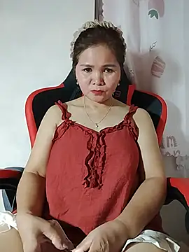 art_po19's Live XXX Chat