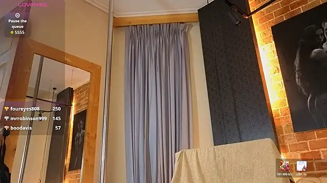 دردشة GrayAndrews الجنسية المباشرة