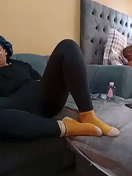Chat +18 de Mmatshi ao vivo