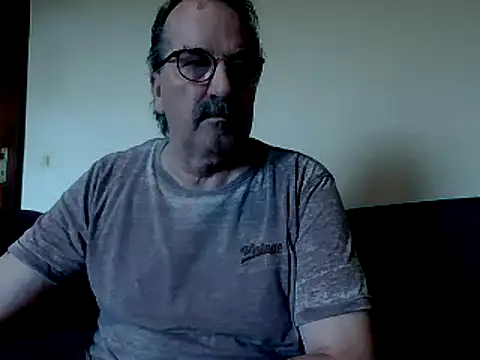 bodo1957n Live XXX chat