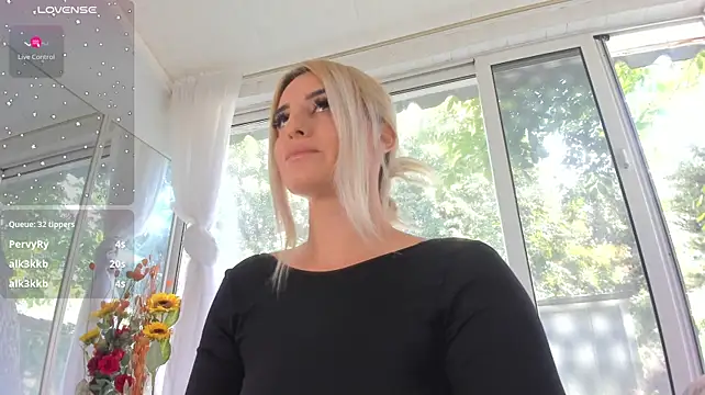 Ella_Vee Live XXX-Chat