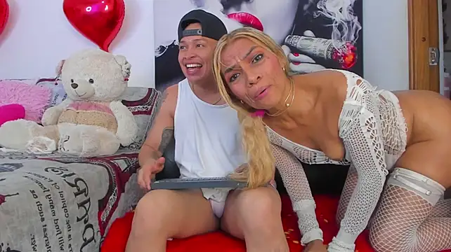 Angeline_focusn Live XXX chat