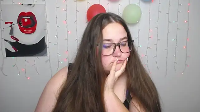 XX_Daniella_XX élő XXX-chatje