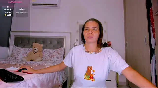 sharonDulce Live XXX-Chat