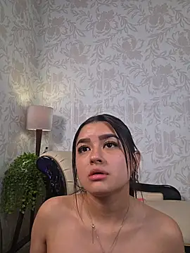Онлайн чат XXX Emilygh1_