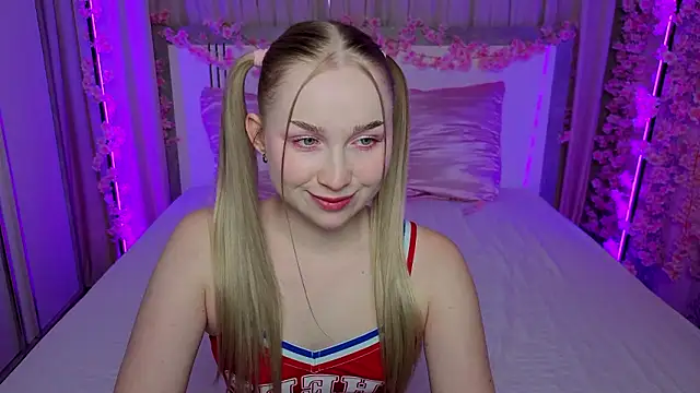 LilyStarlight: онлайн-секс-чат