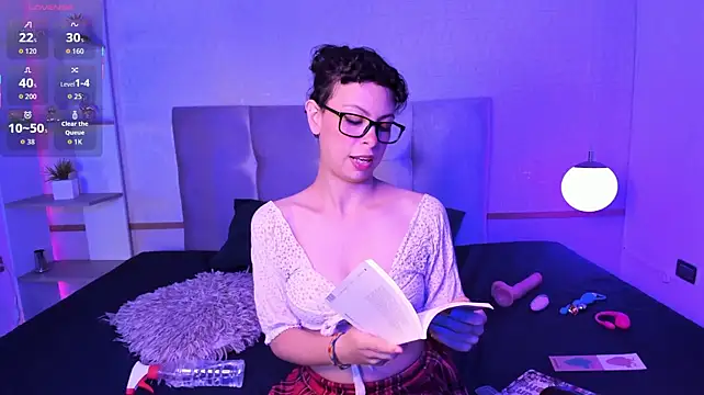 AliceMadnesn Live XXX chat
