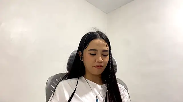 LoisKoski Pertunjukan Webcam